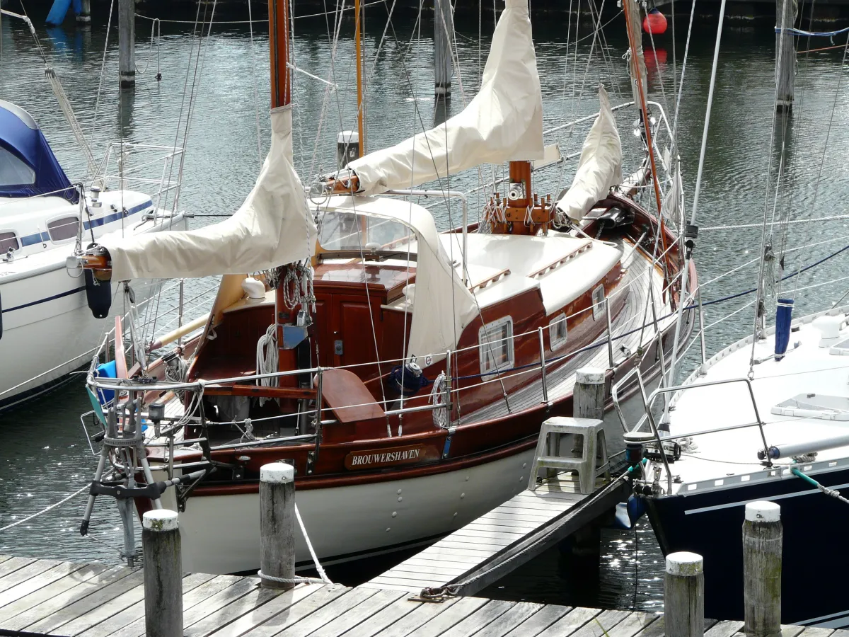 Wood Sailboat Colin Archer 