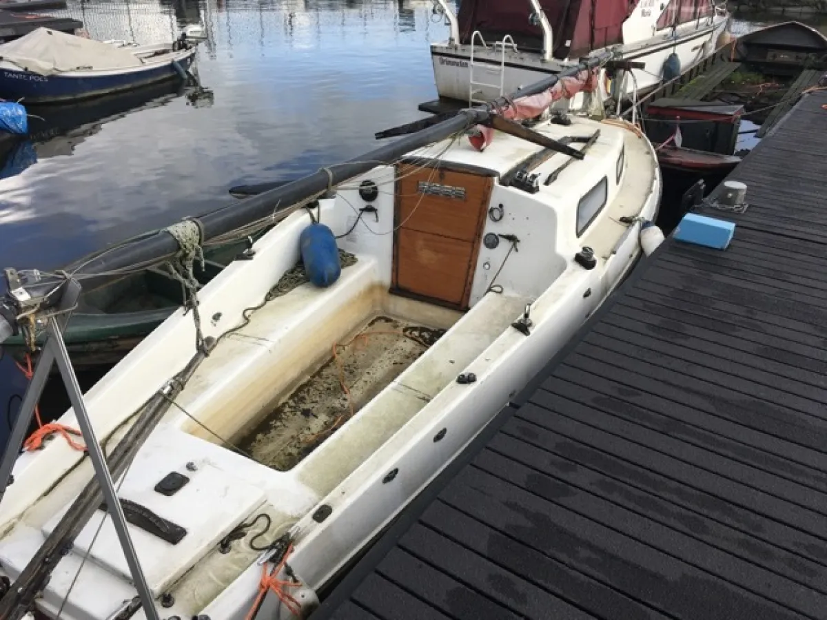 Polyester Budgetboat Grachtenboot Zeilboot