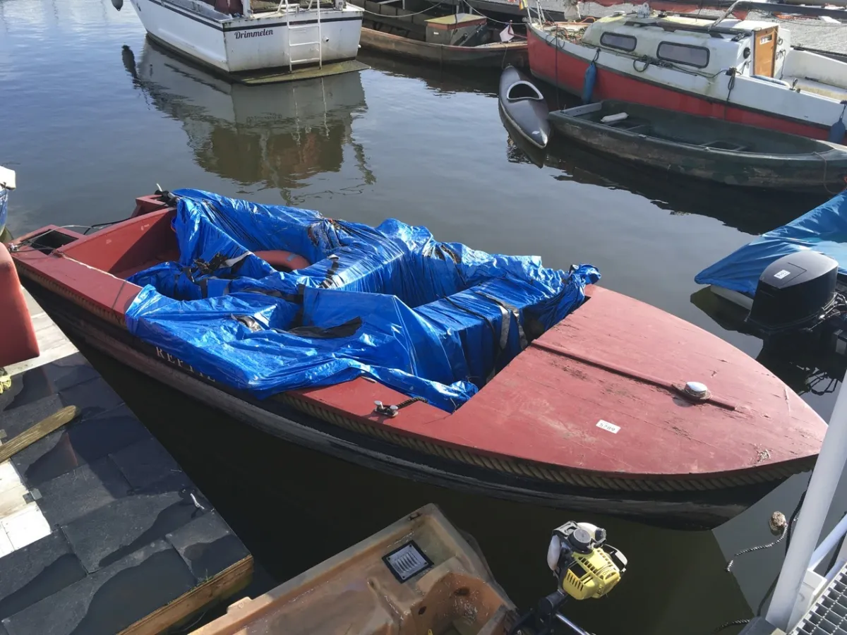 Polyester Budgetboat Grachtenboot Sloep