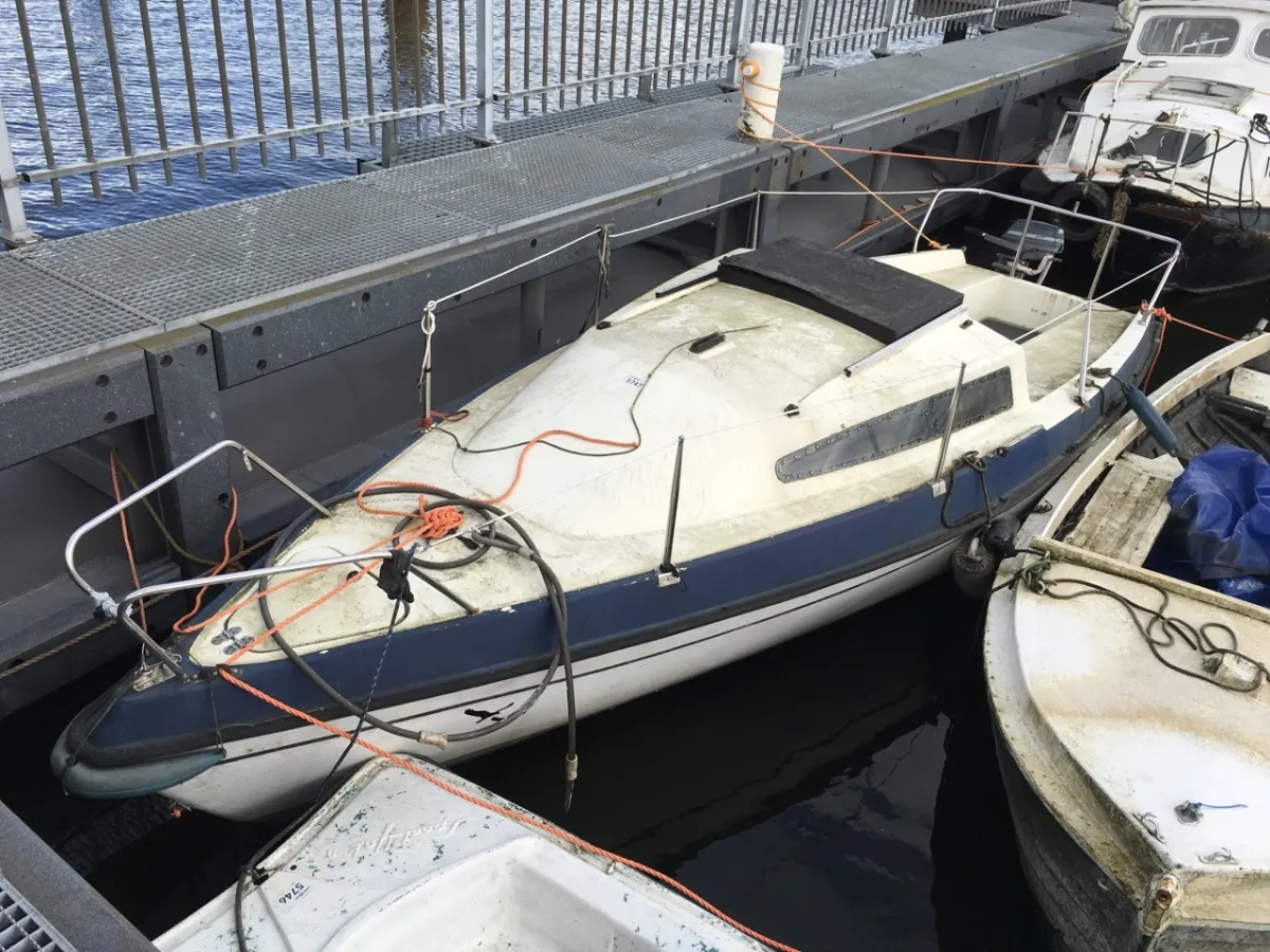 Polyester Budgetboat Grachtenboot Zeilboot