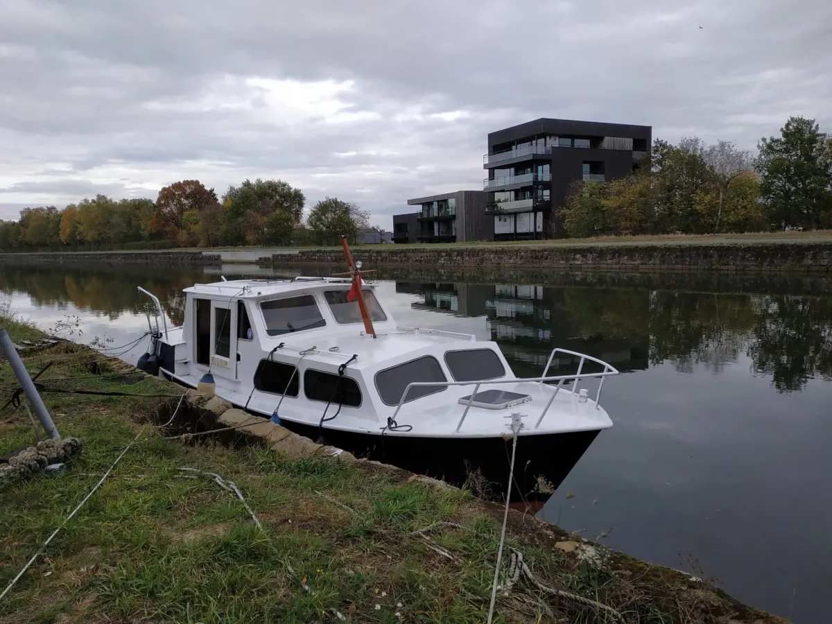 Steel Motorboat Cruiser Motorjacht 29