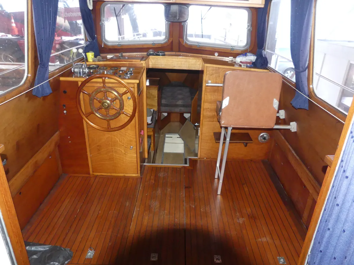 Wood Motorboat Speranzella Seconda 32