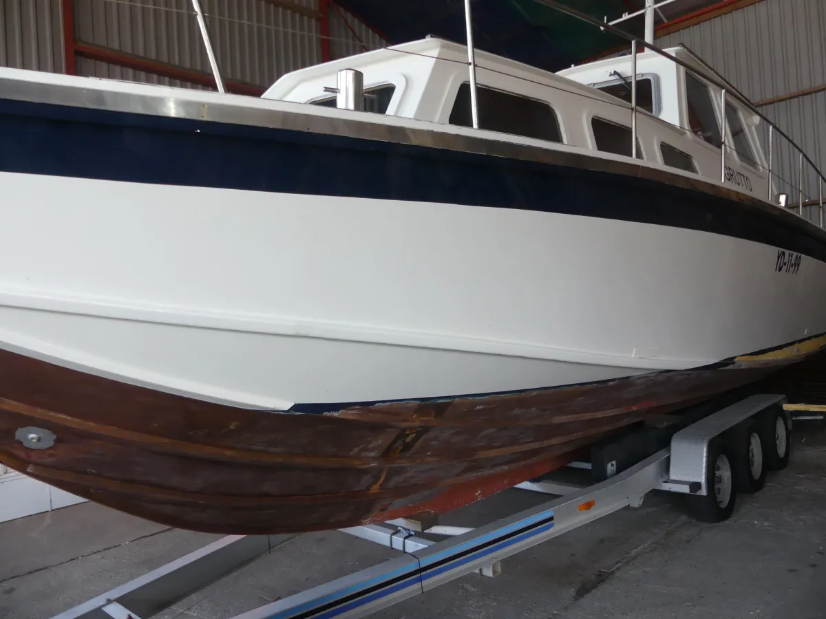 Wood Motorboat Speranzella Seconda 32