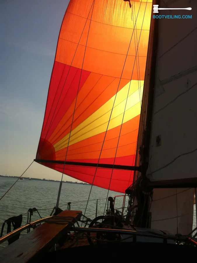 Polyester Sailboat Phantom 34