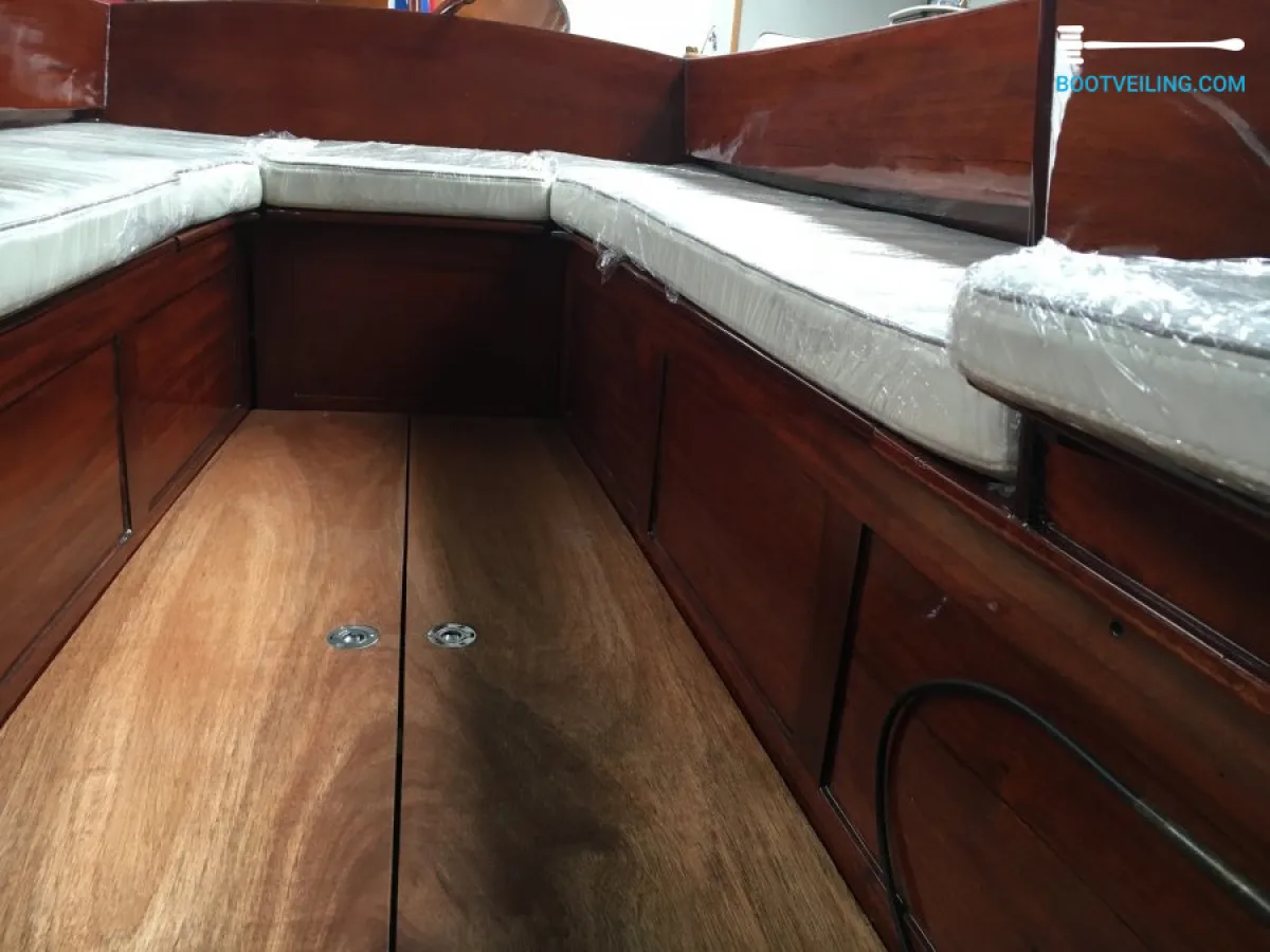 Wood Sloop Pettersson 25