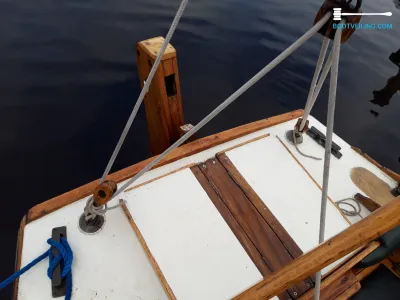 Wood Sailboat Cabin sailboat 21 Photo 5