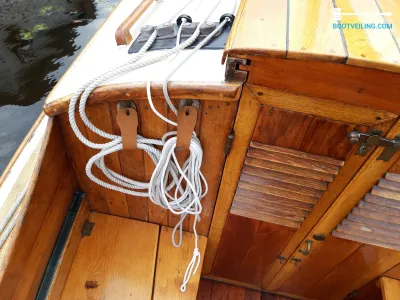 Wood Sailboat Cabin sailboat 21 Photo 6