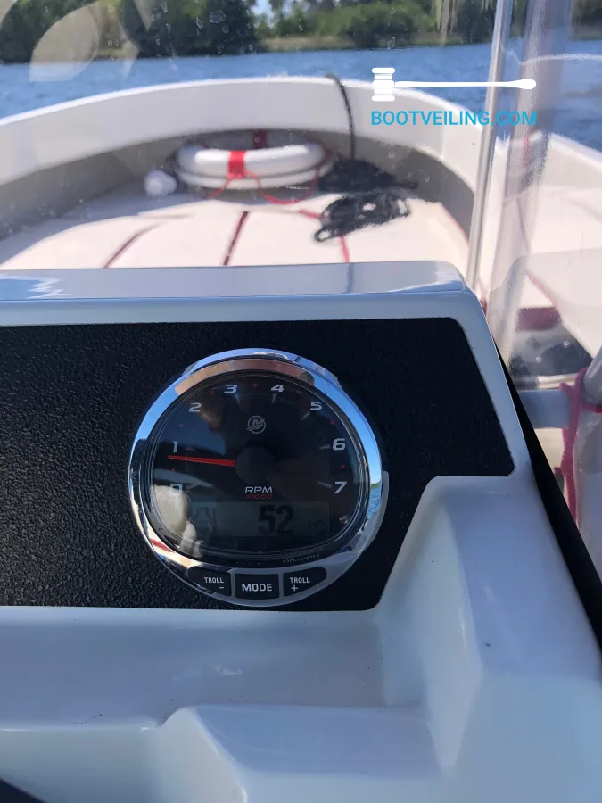 Composite Speedboat Smartliner Console