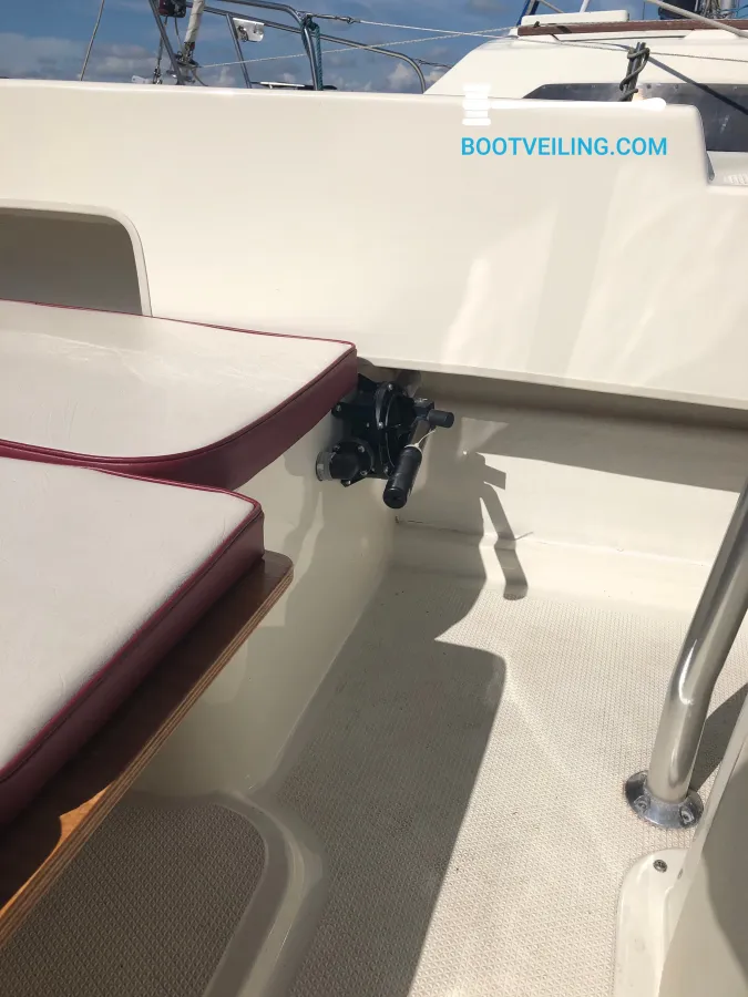 Composite Speedboat Smartliner Console