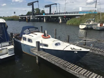 Grachtenboot Kajuitzeilboot