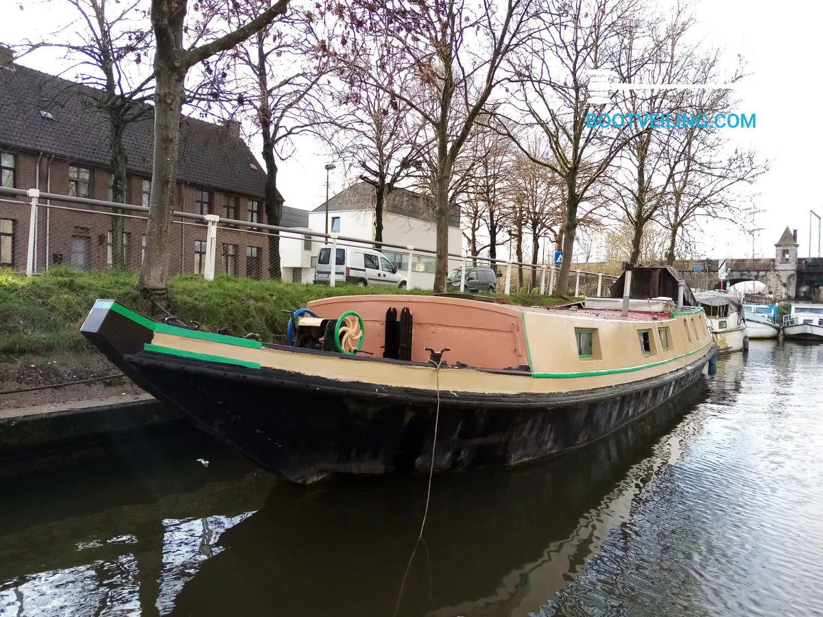 Steel Houseboat Motorpakketschuit 63