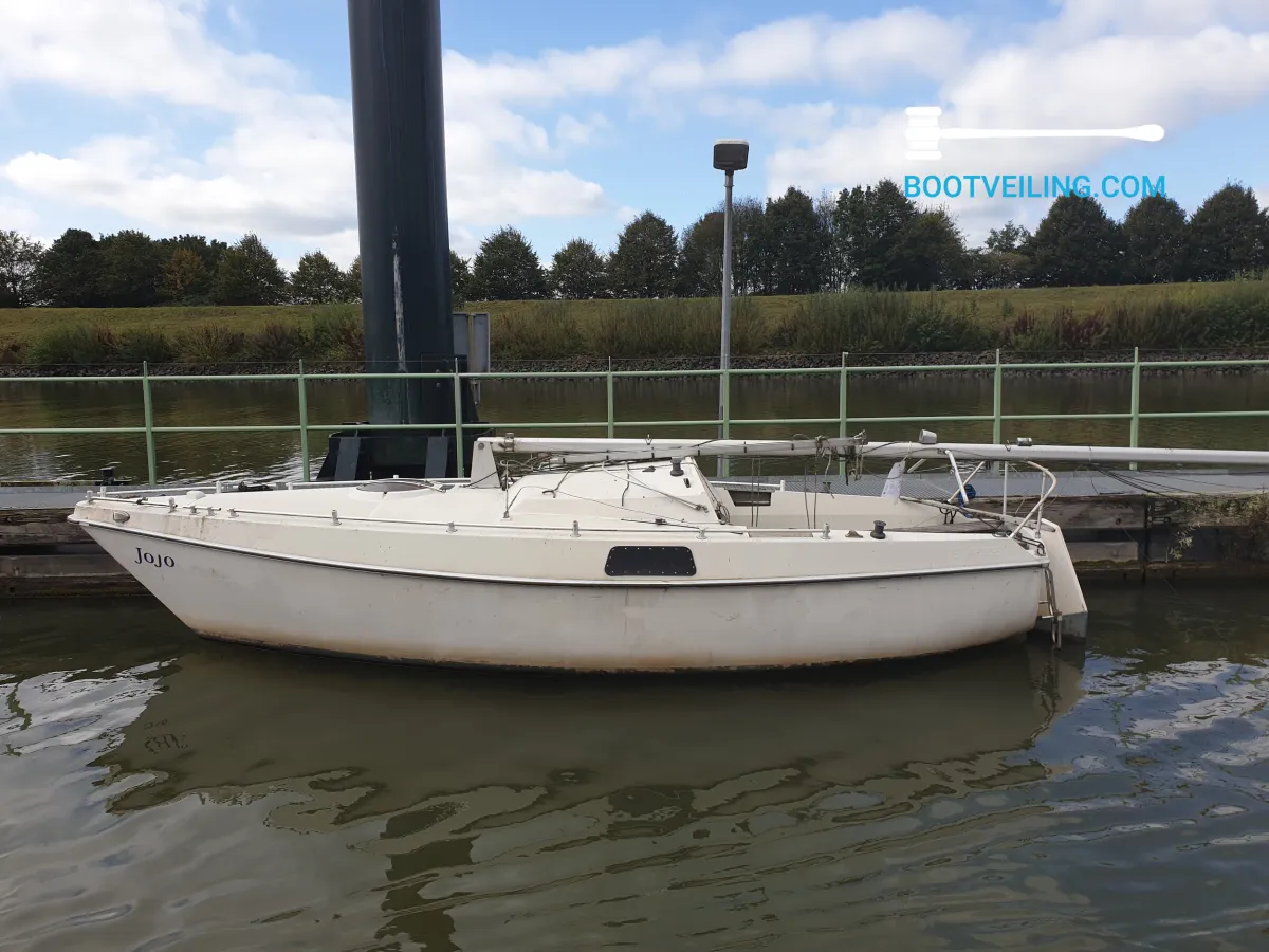 Polyester Sailboat Etap 22