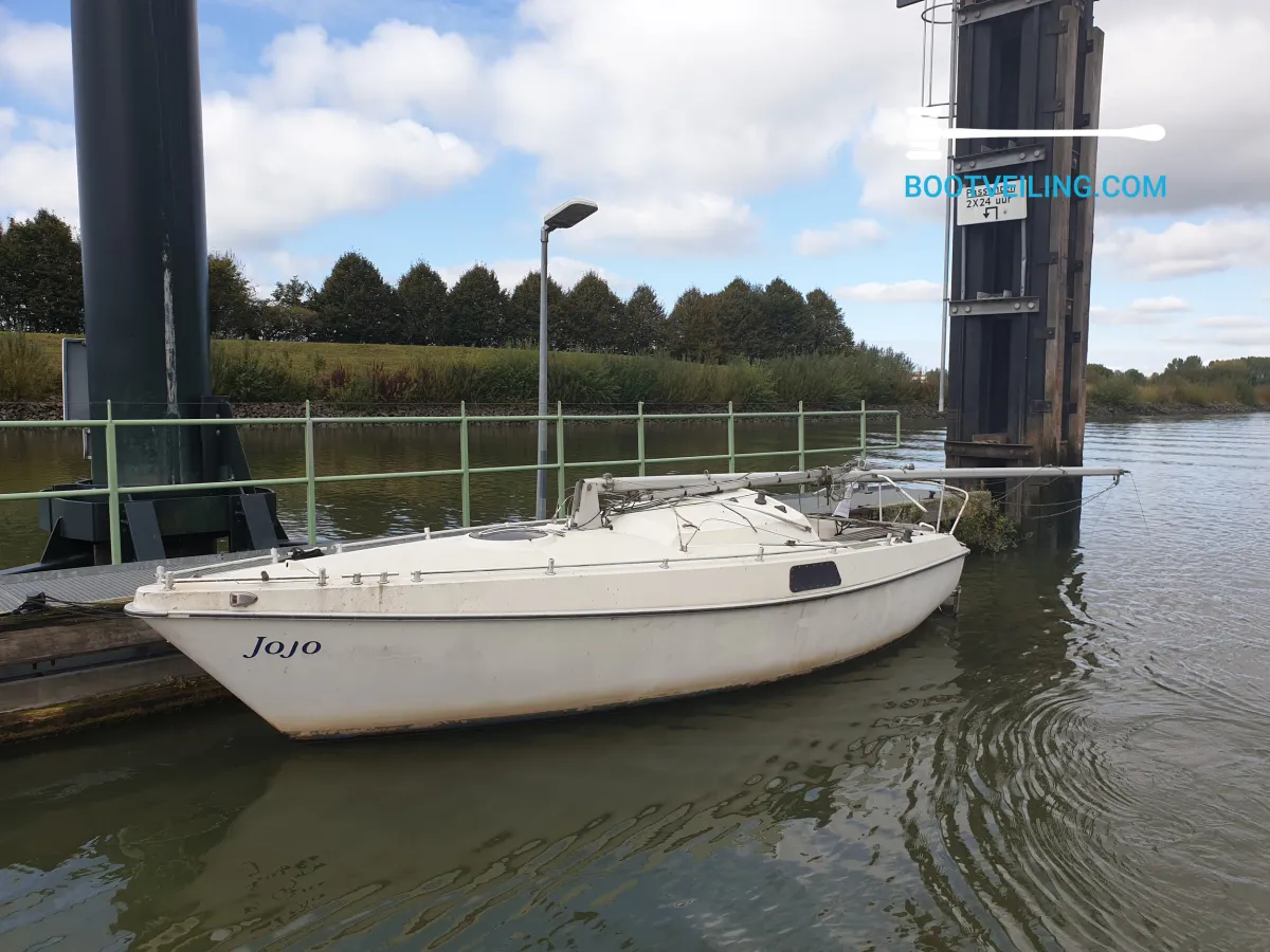 Polyester Sailboat Etap 22