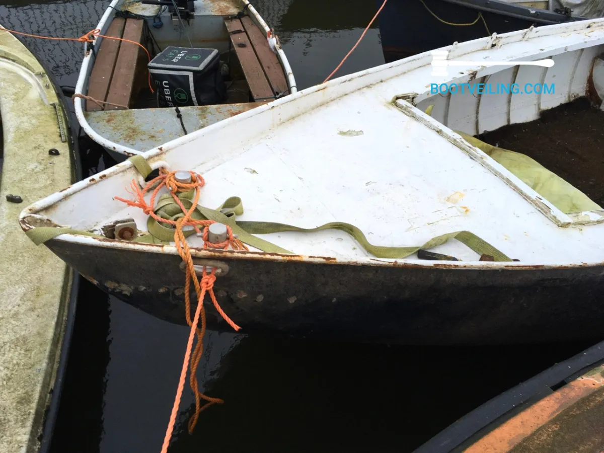 Steel Budgetboat Grachtenboot Zeilboot