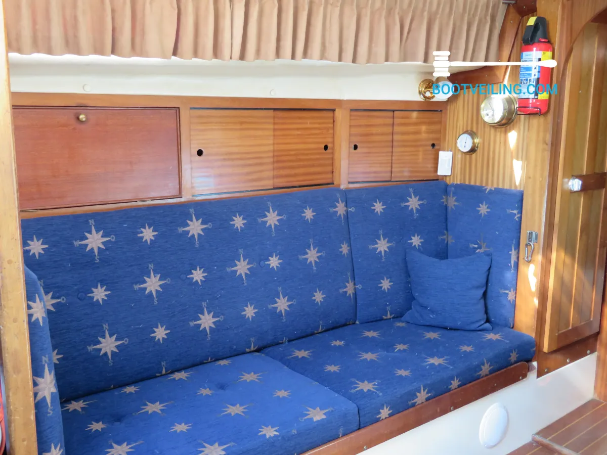 Polyester Sailboat Westerly Conway 36