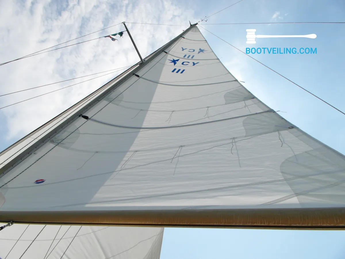 Polyester Sailboat Westerly Conway 36