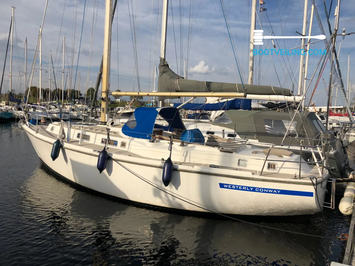 Polyester Sailboat Westerly Conway 36