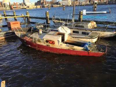 Grachtenboot Zeilboot