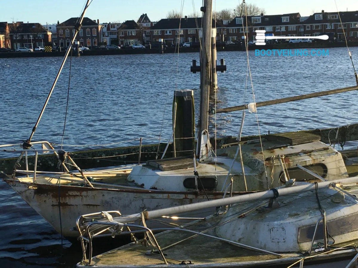 Steel Budgetboat Grachtenboot Zeilboot