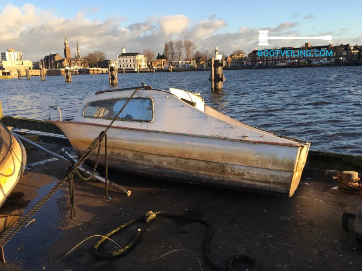 Steel Budgetboat Grachtenboot Kajuitboot