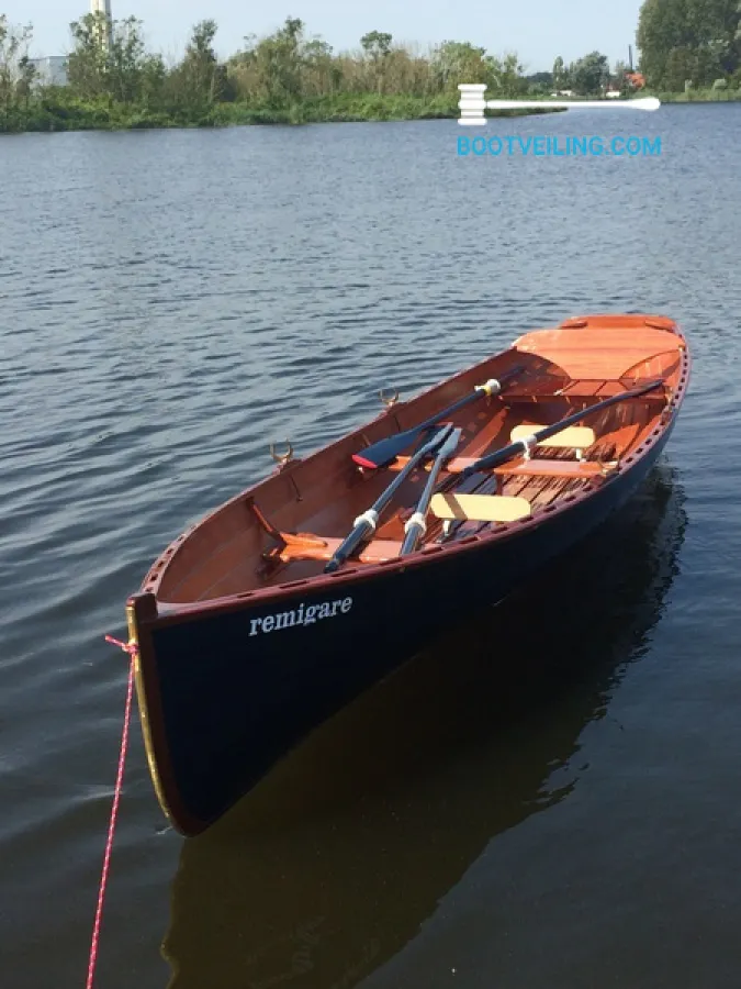 Wood Sloop Rowing boat Acorn 15