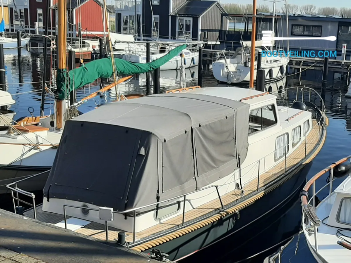 Steel Motorboat Gillissen Dolman Vlet 33