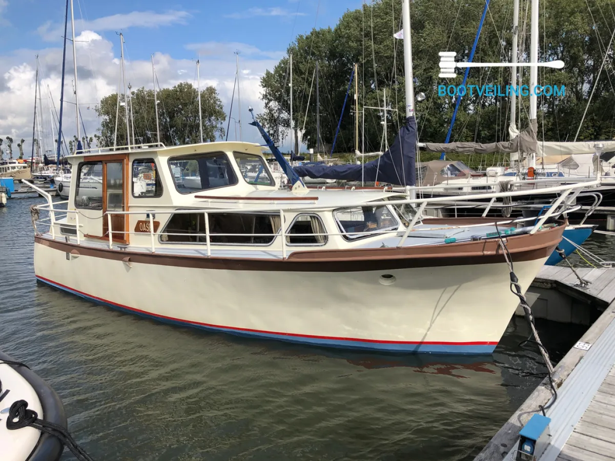 Staal Zeilboot Waaiersteven 32