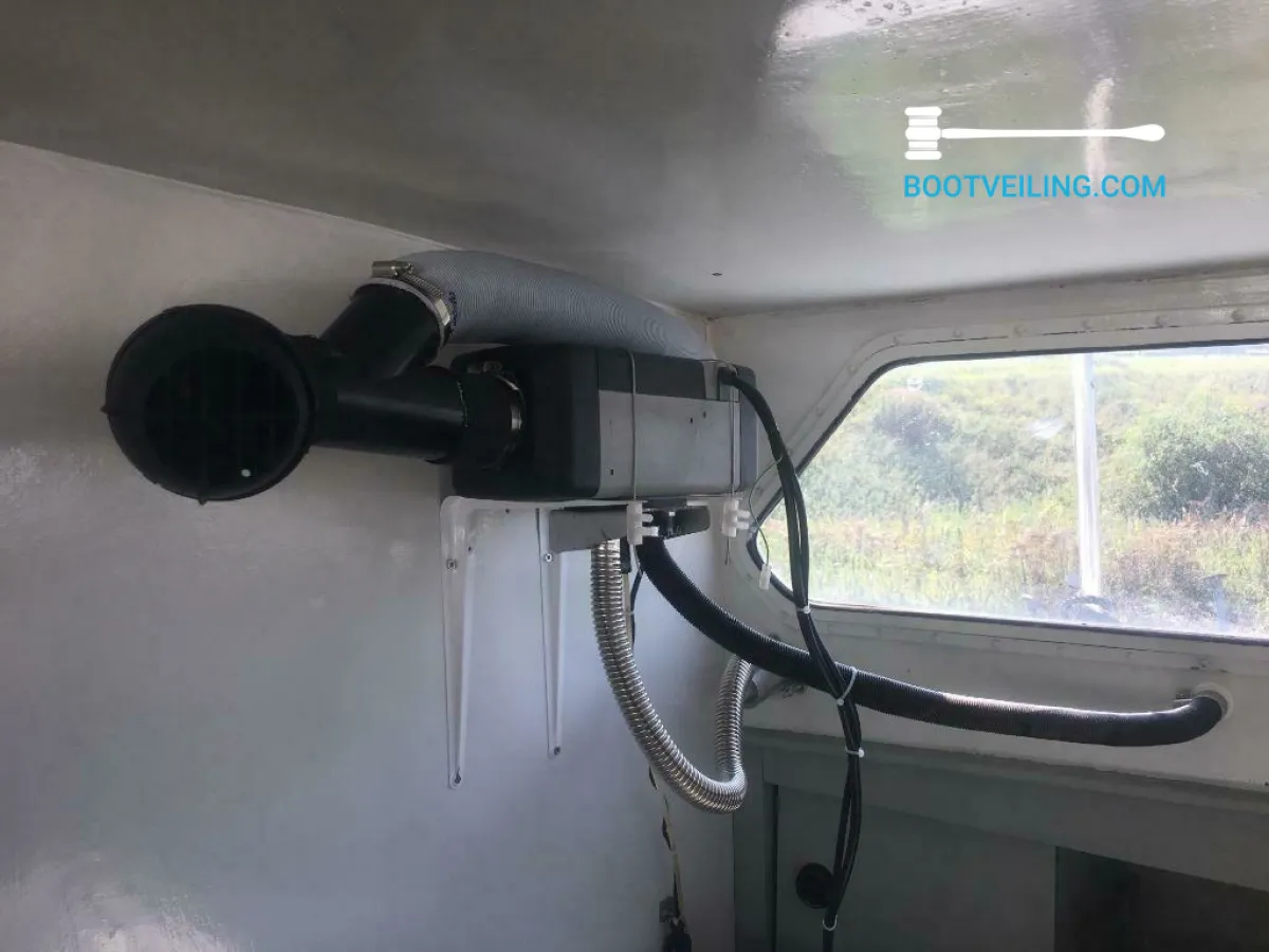 Polyester Motorboat Polyboat 900