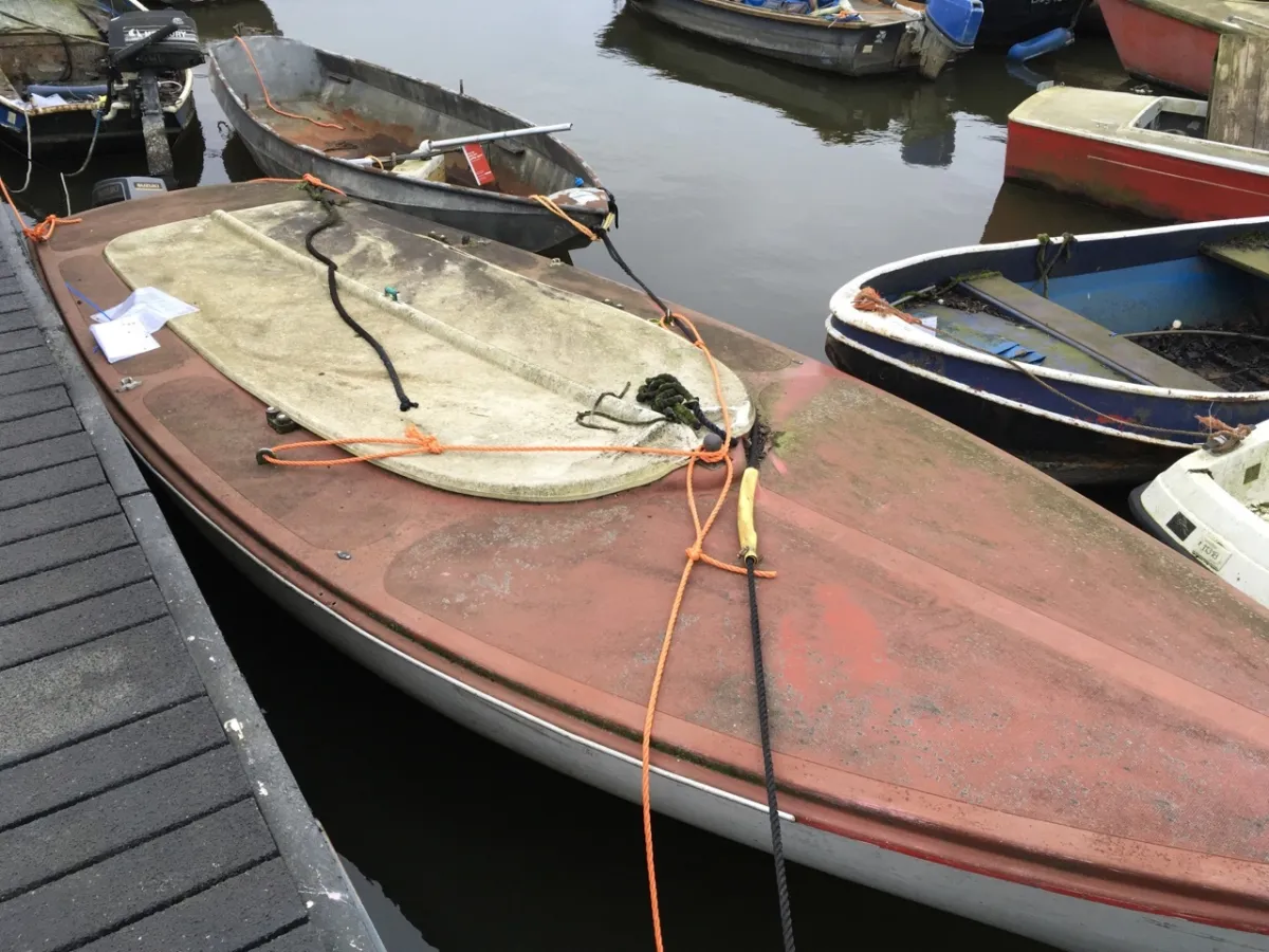 Polyester Budgetboat Grachtenboot Zeilboot