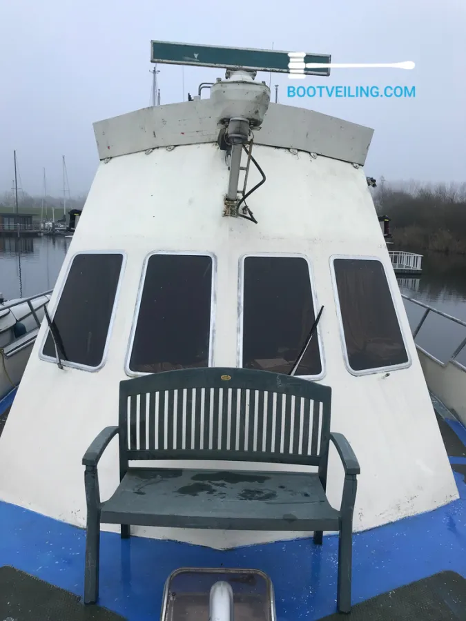 Steel Motorboat Beachcraft 1500