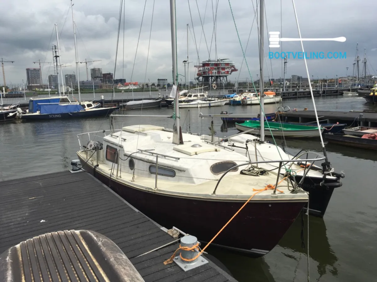 Polyester Budgetboat Sailboat Kajuitzeilboot