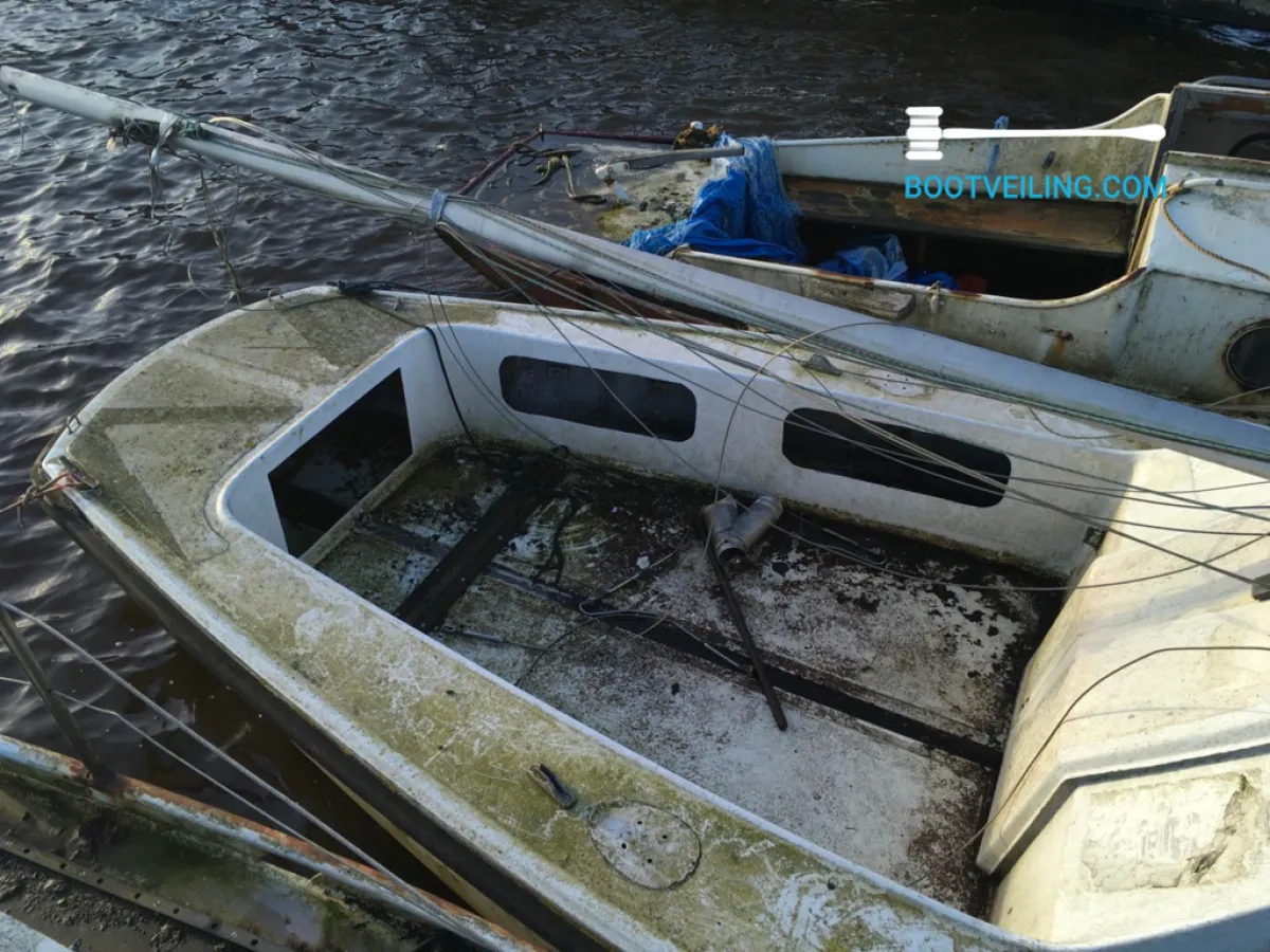 Polyester Budgetboat Grachtenboot Zeilboot