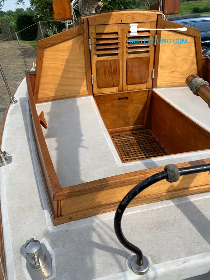 Wood Sailboat Gipon Simplexus 705