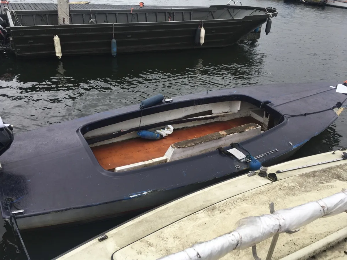 Polyester Budgetboat Budget boat Grachtenboot