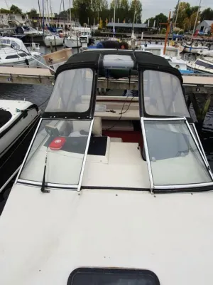 Polyester Motorboat Wellcraft Eclipse 253 Photo 4