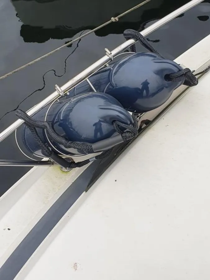 Polyester Motorboat Wellcraft Eclipse 253