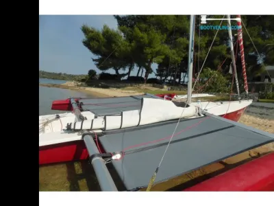 Polyester Sailboat Virus Trimaran Photo 1