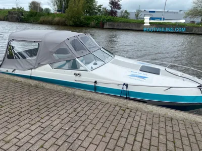 Polyester Speedboat Wellcraft Eclipse 24 Photo 2