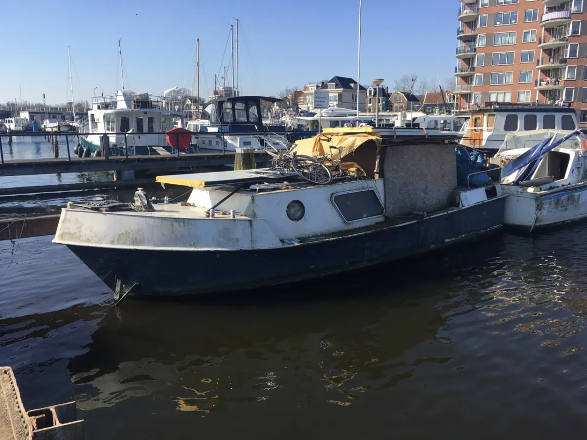 Steel Budgetboat Motorboat 850