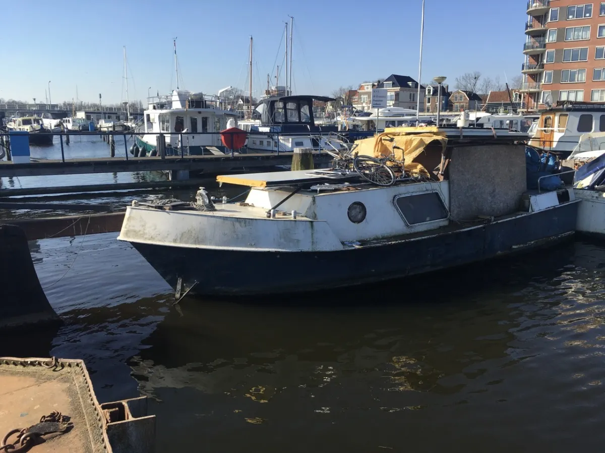 Steel Budgetboat Motorboat 850