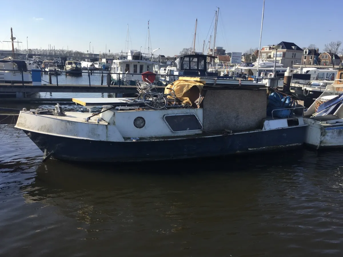 Steel Budgetboat Motorboat 850