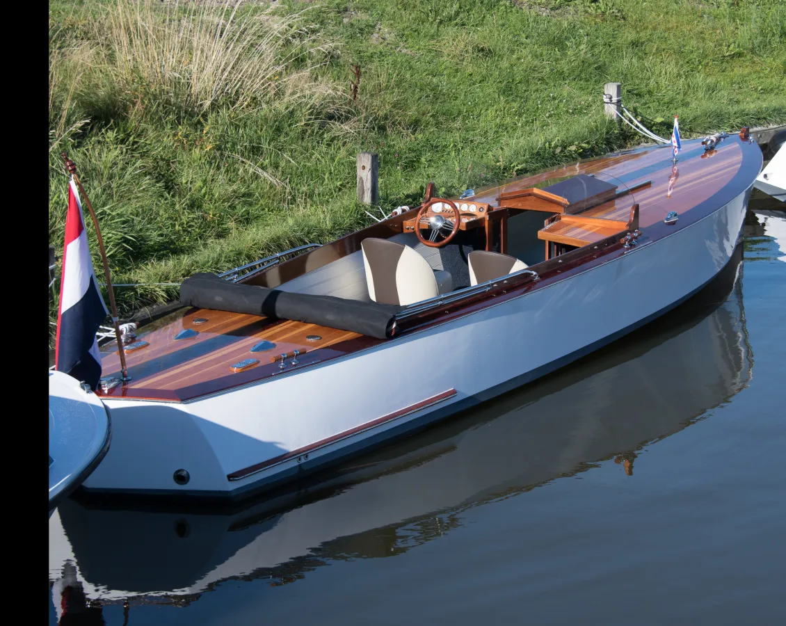 Composite Sloop ConiCraft Weekender 840