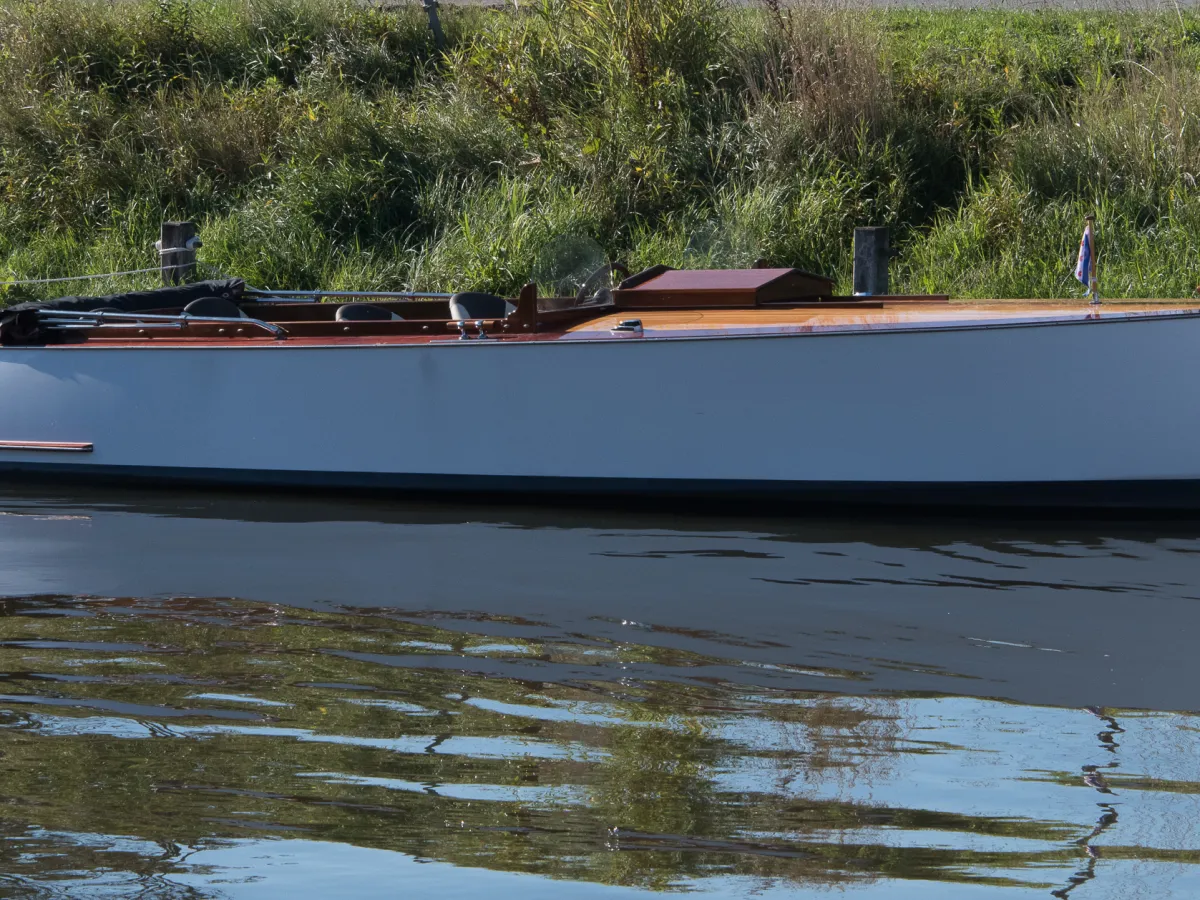 Composite Sloop ConiCraft Weekender 840