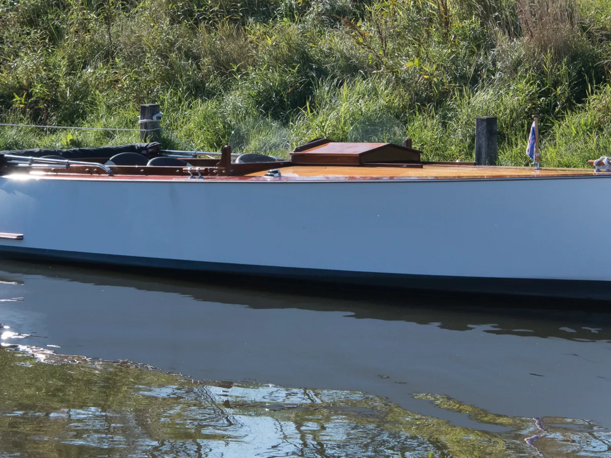 Composite Sloop ConiCraft Weekender 840