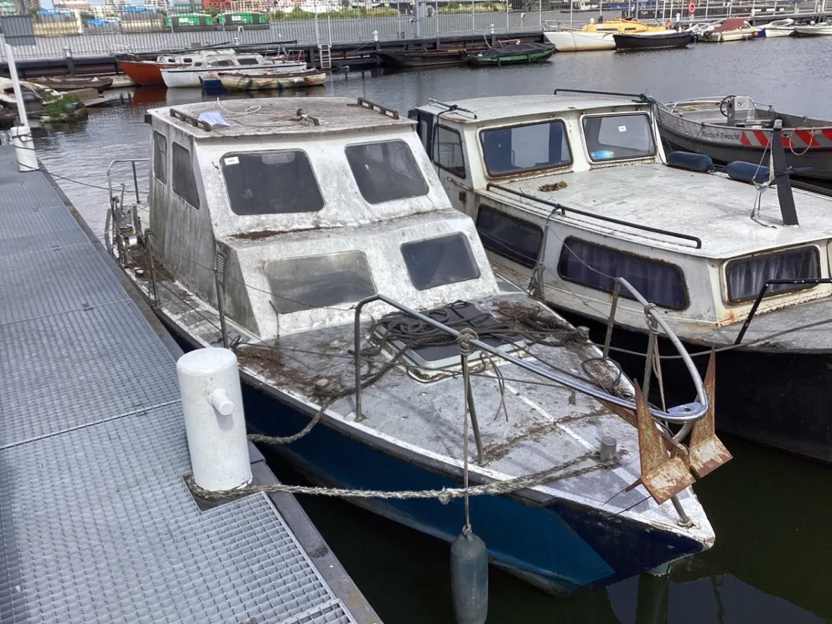 Polyester Budgetboat Cabin boat 750