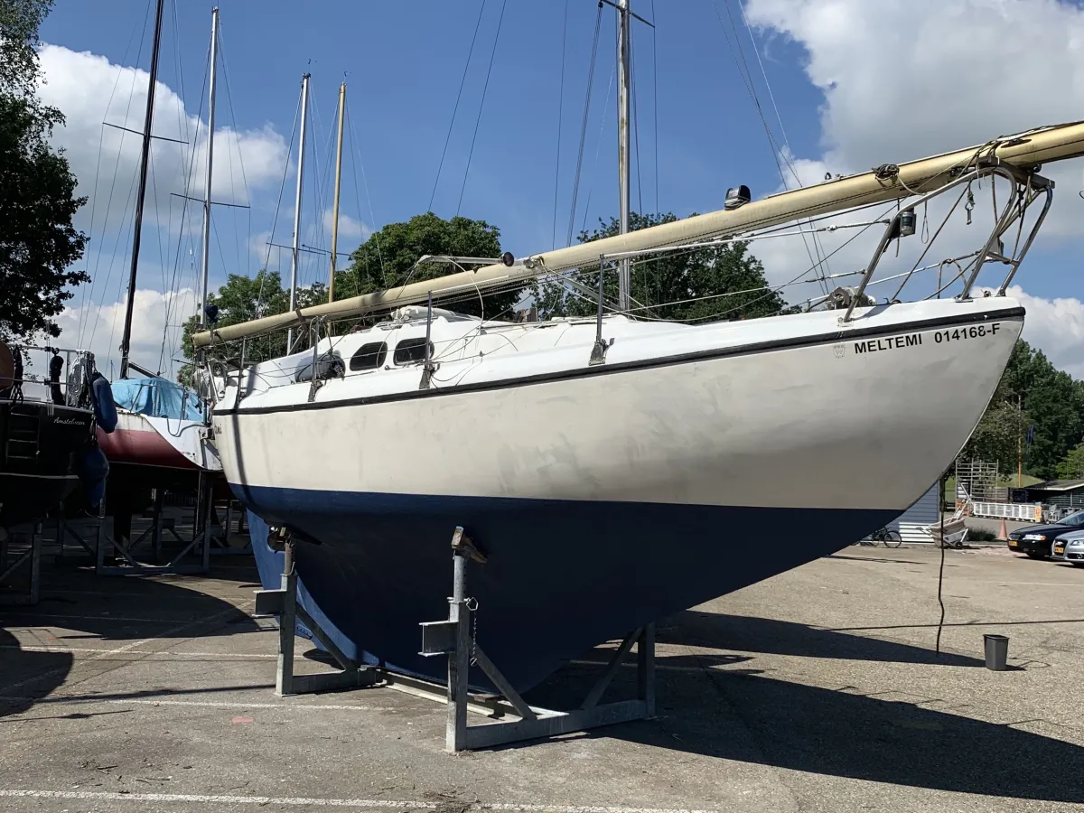 Polyester Sailboat Fisksätra Storfrida 760