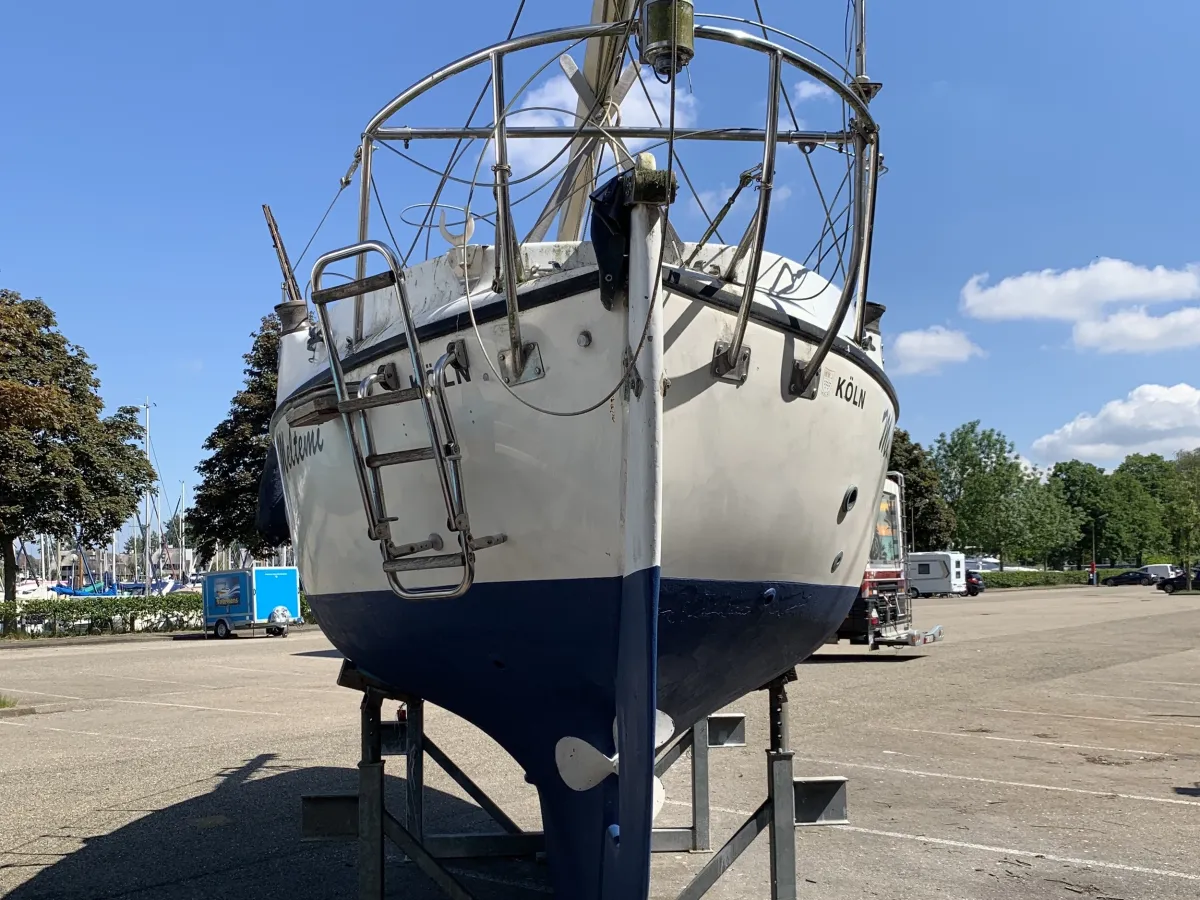 Polyester Sailboat Fisksätra Storfrida 760