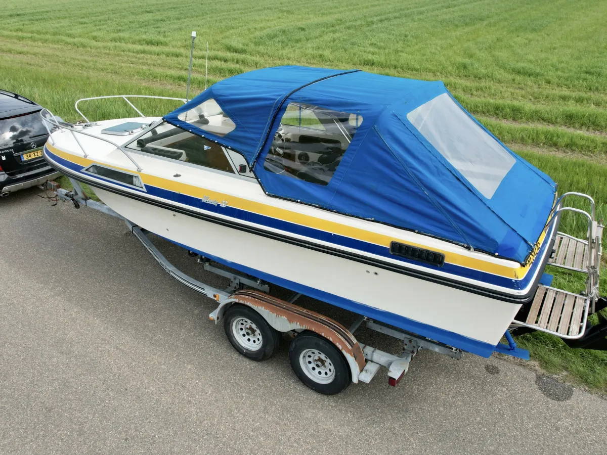 Polyester Speedboat Windy 23FC