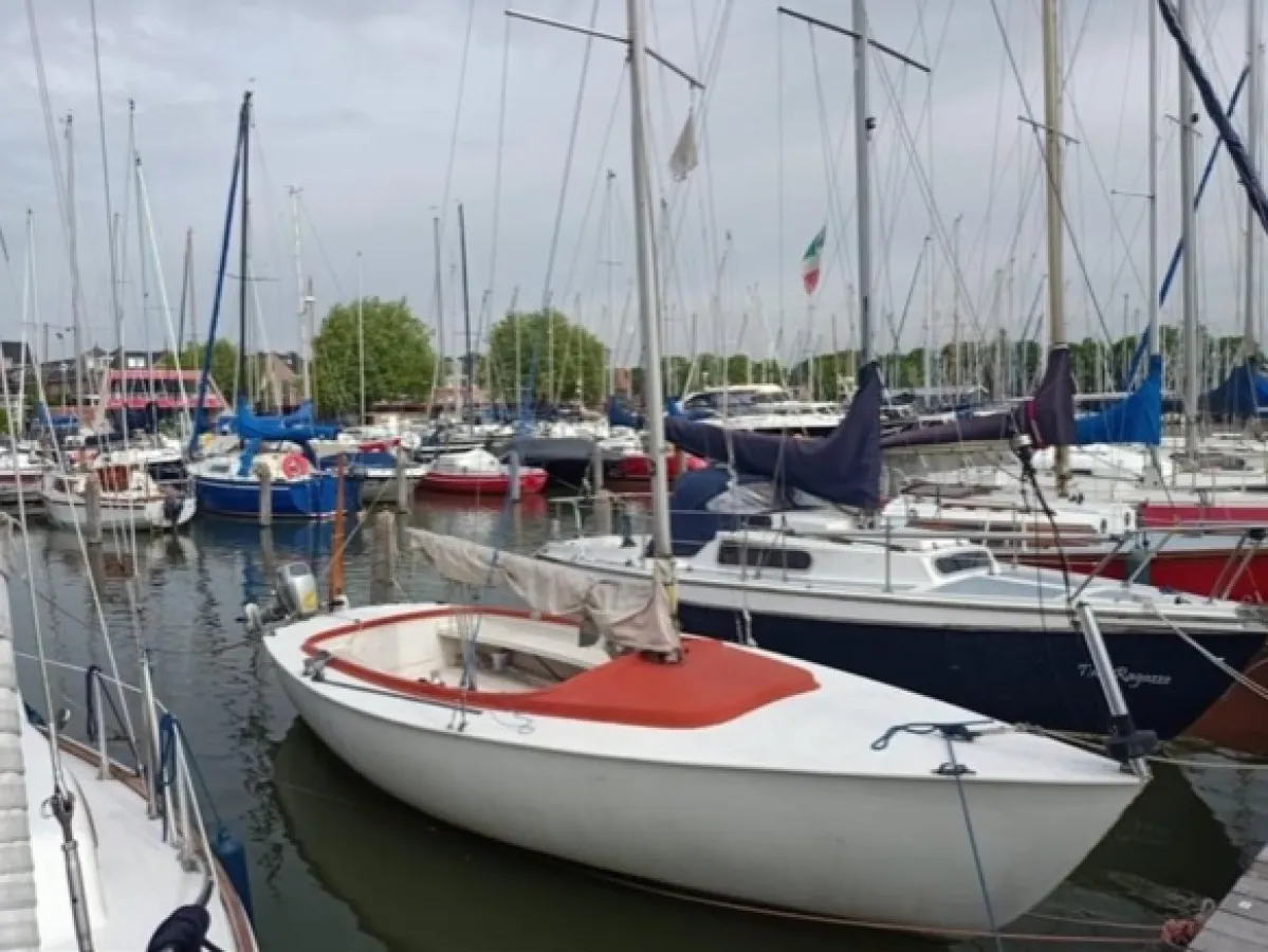 Polyester Sailboat Koopmans Zeilboot 650