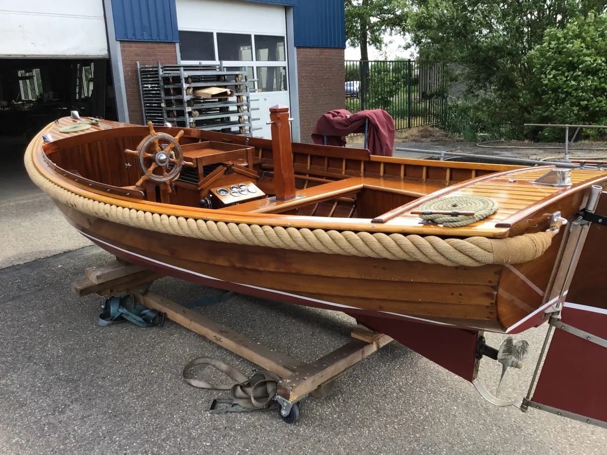 Bois Barque Sloop Vlet 520